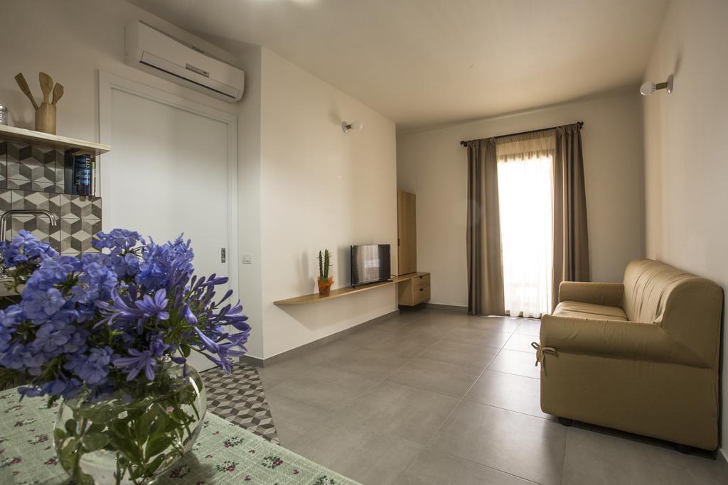 Quinto Tronco Hotell Elini Exteriör bild